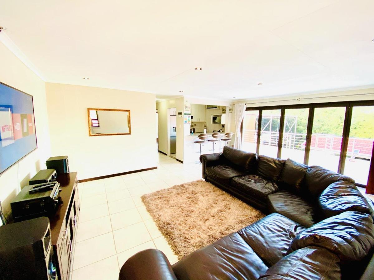 C&C Hotel Vibes Randpark Ridge Jhb 14 Units Available Randburg المظهر الخارجي الصورة